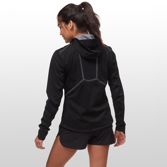 Bjorn Daehlie Skyrun Jacket - Picture 3 of 9